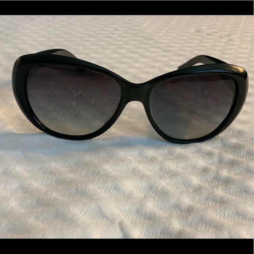 Tory Burch Cat Eye Black Sunglasses